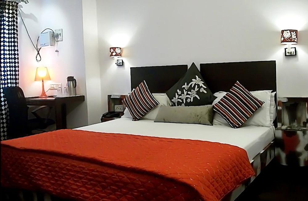 Itsy Hotels Banana Boutique Varanasi Exterior foto
